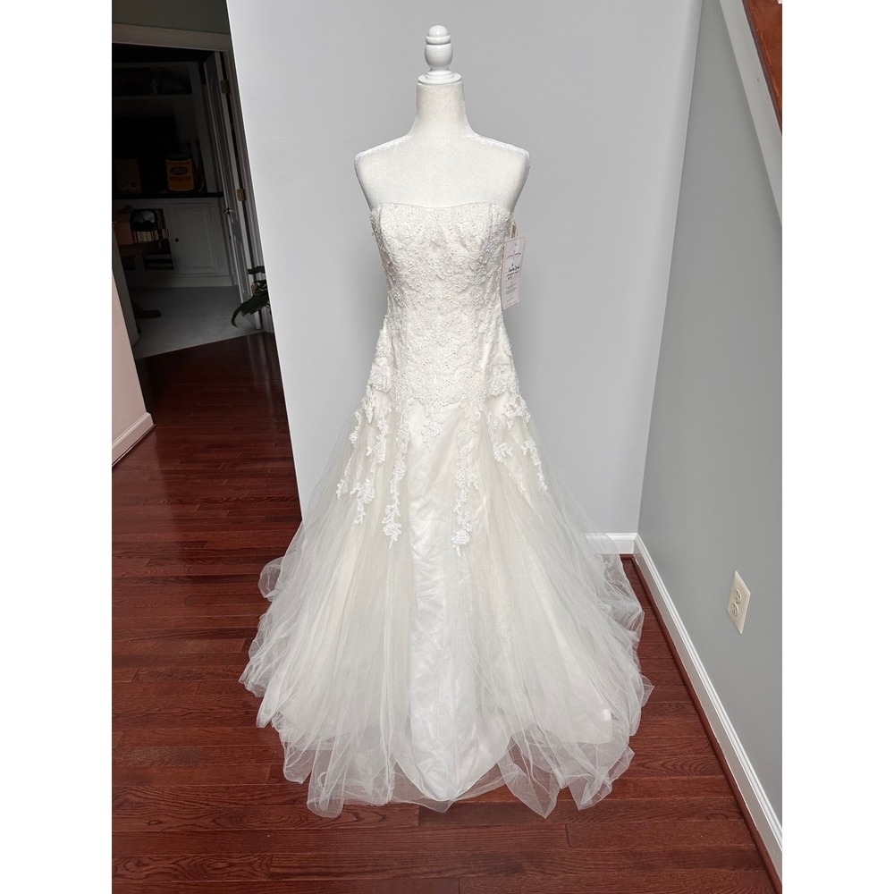 David's Bridal Floral Laced Strapless Corset Princess Bridal Wedding Dress Ivory
